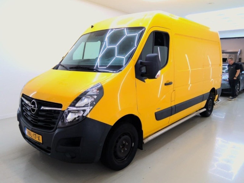 Opel Movano