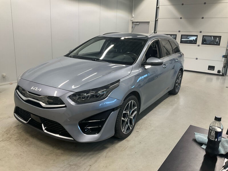 Car photo